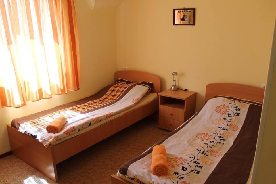 Király Lovastanya Panzió Janoshalma Exterior foto